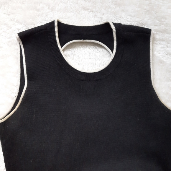 Kate Spade black fluted bow back knit dress - Picture 4 of 7